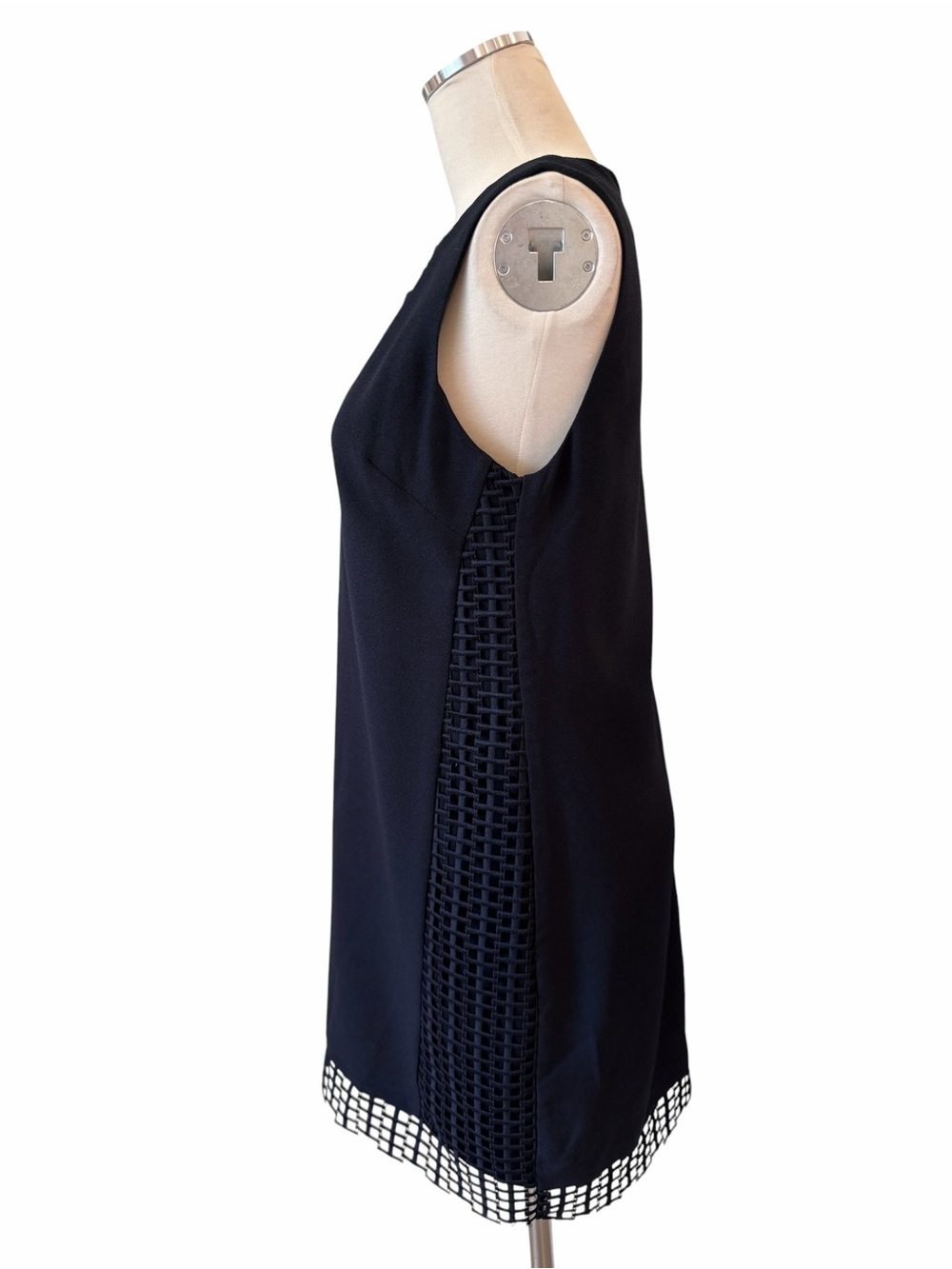 Antonio Melani Sleeveless Navy with Orange Lace-Trim Shift Dress Sz 6 - Picture 7 of 12